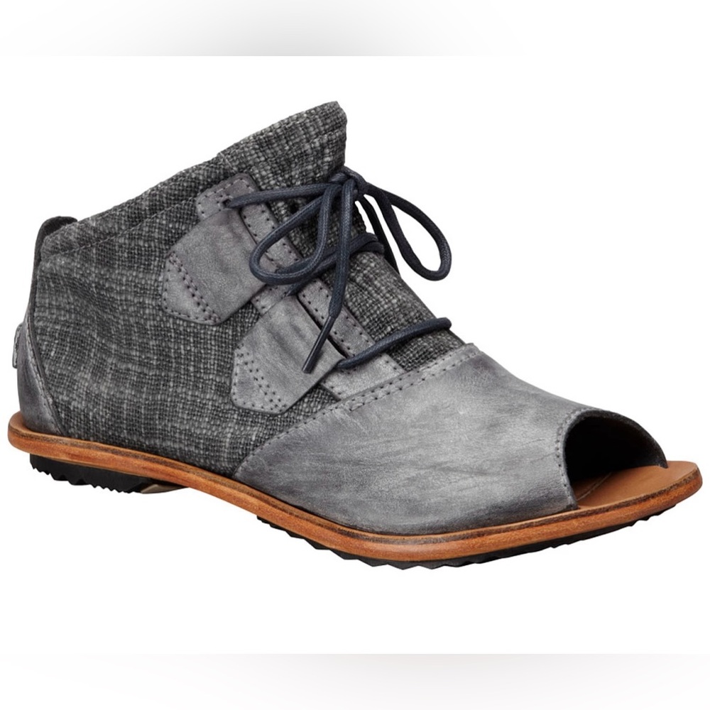 Sorel Lake Boot Peep Toe Shoe